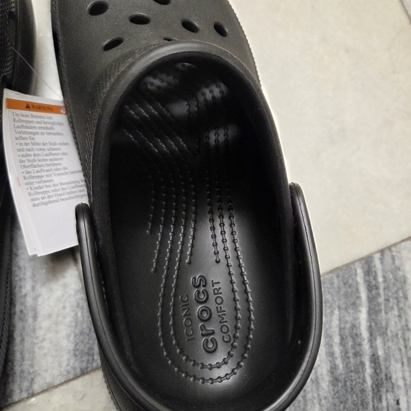 Platform Crocs - Picture 11 of 13